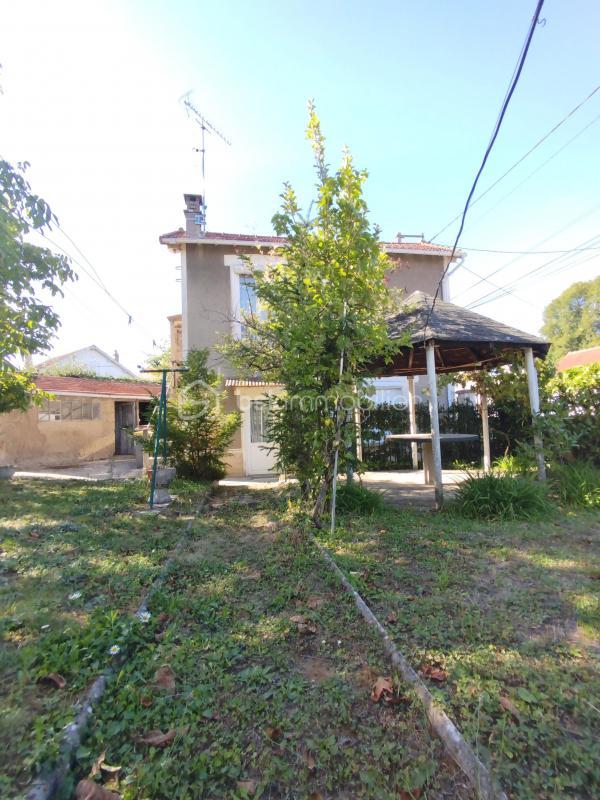 Pavillon - 51 m² - 4 pièces