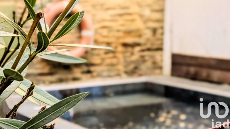 Maison de ville - 280 m² - 10 pièces