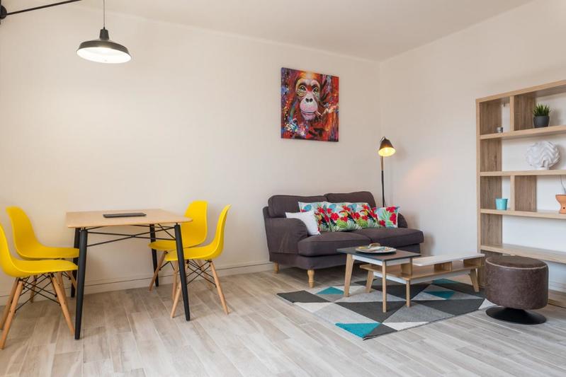 Chambre - 14 m² - 1 pièce