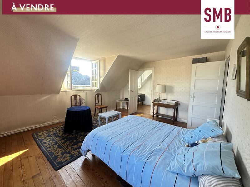 Maison - 156 m² - 6 pièces