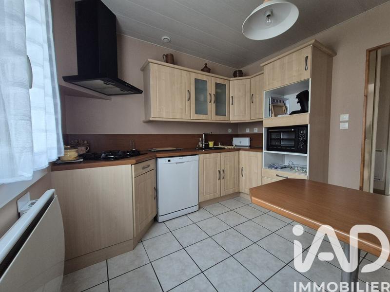 Maison - 83 m² - 5 pièces