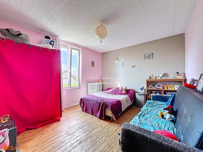 Maison - 137 m² - 5 pièces