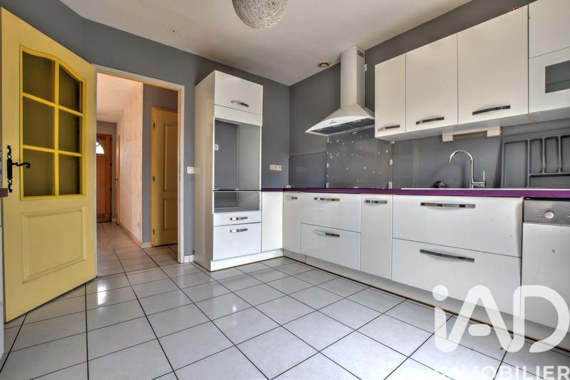 Maison de village - 93 m² - 5 pièces