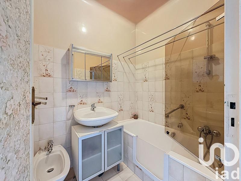 Appartement - 65 m² - 2 pièces