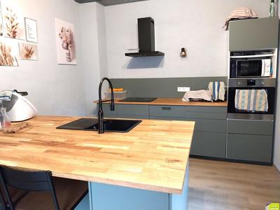 Maison traditionnelle - 122 m² - 7 pièces