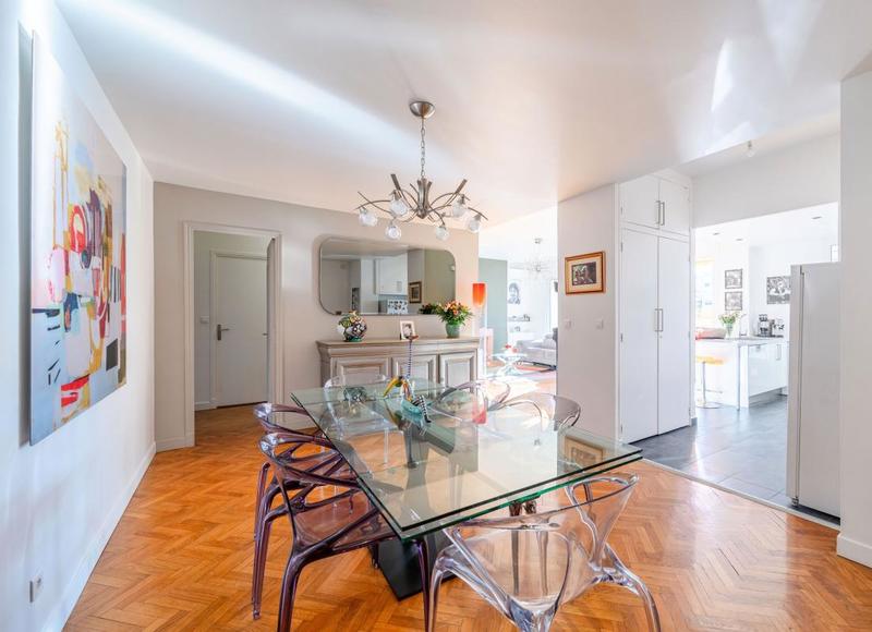 Appartement - 127 m² - 4 pièces