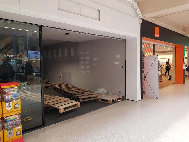 Local commercial - 115 m²