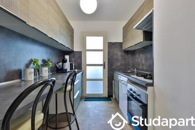 Chambre - 58 m² - 1 pièce