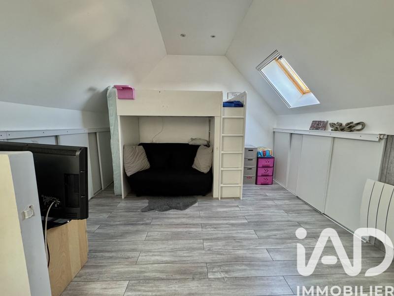 Maison - 93 m² - 5 pièces