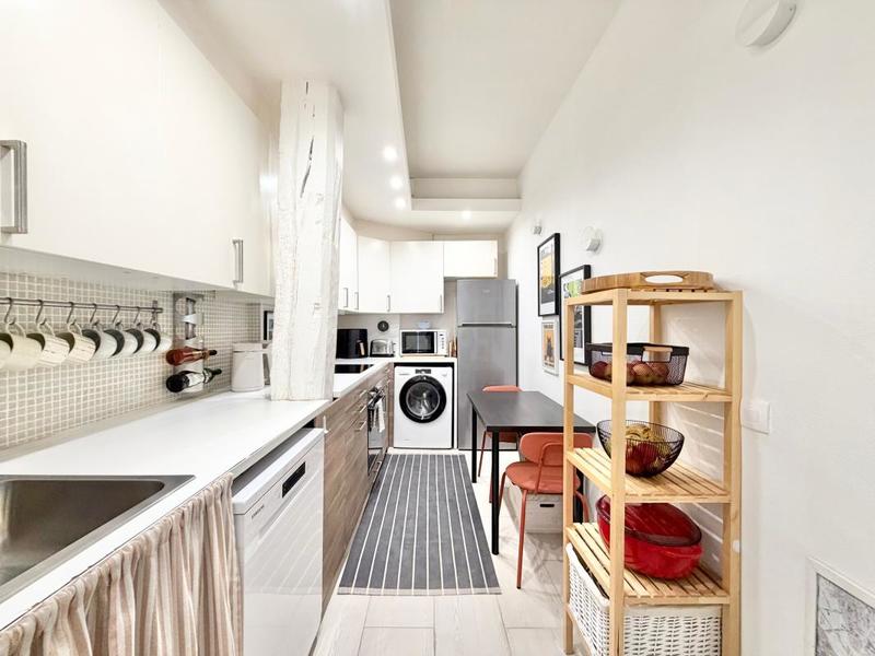 Appartement - 77 m² - 3 pièces