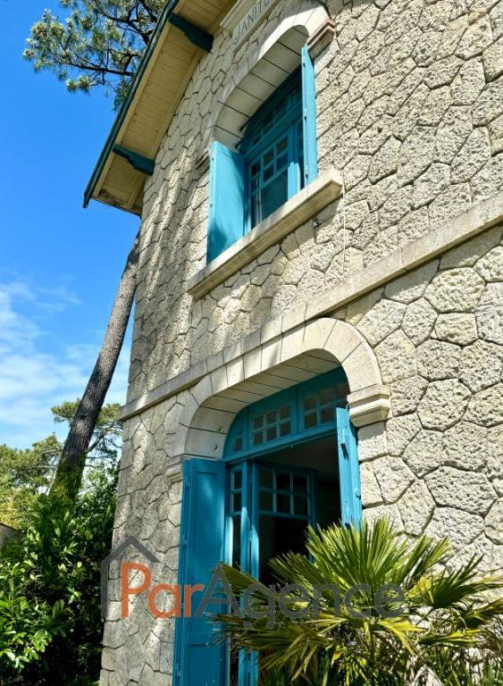 Maison - 128 m² - 6 pièces