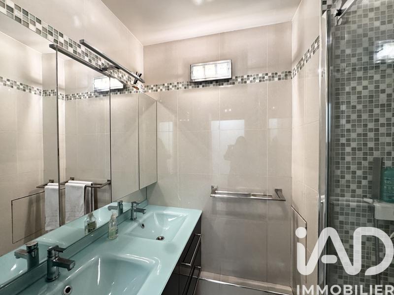 Appartement - 94 m² - 4 pièces