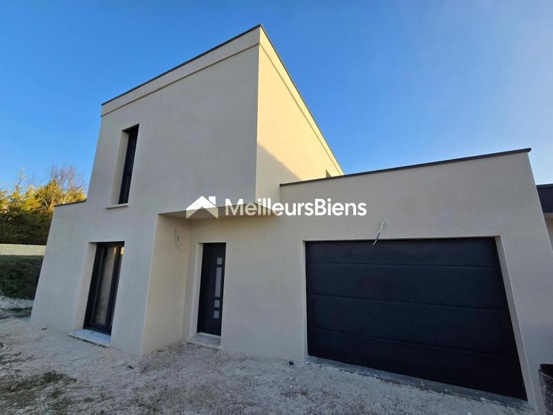 Maison - 135 m² - 6 pièces