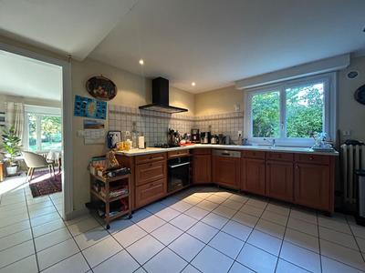 Maison - 162 m² - 7 pièces