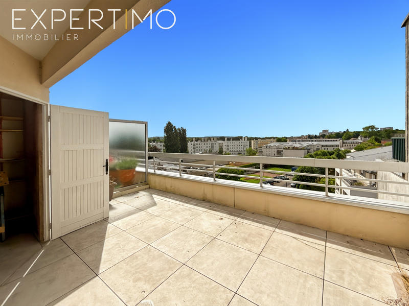 Duplex - 131 m² - 6 pièces