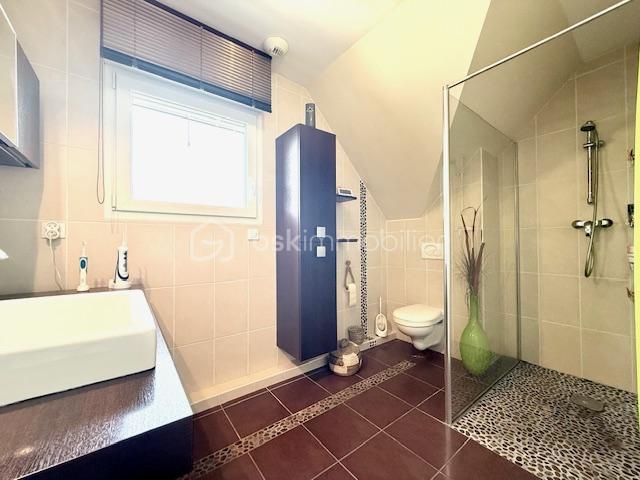 Maison - 150 m² - 5 pièces