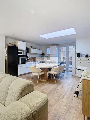 Maison de ville - 78 m² - 4 pièces