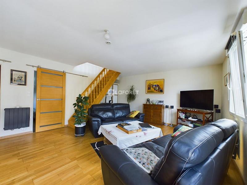 Maison - 126 m² - 7 pièces