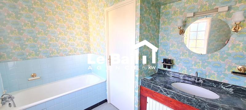 Maison - 139 m² - 7 pièces