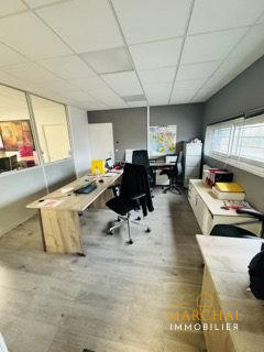 Entrepôt - 4 000 m²