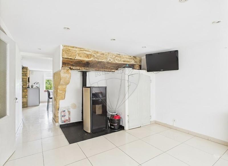 Maison de village - 142 m² - 7 pièces