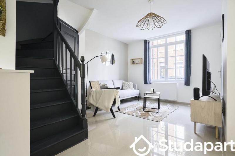 Chambre - 11 m² - 1 pièce