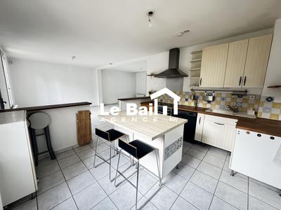 Maison - 108 m² - 5 pièces