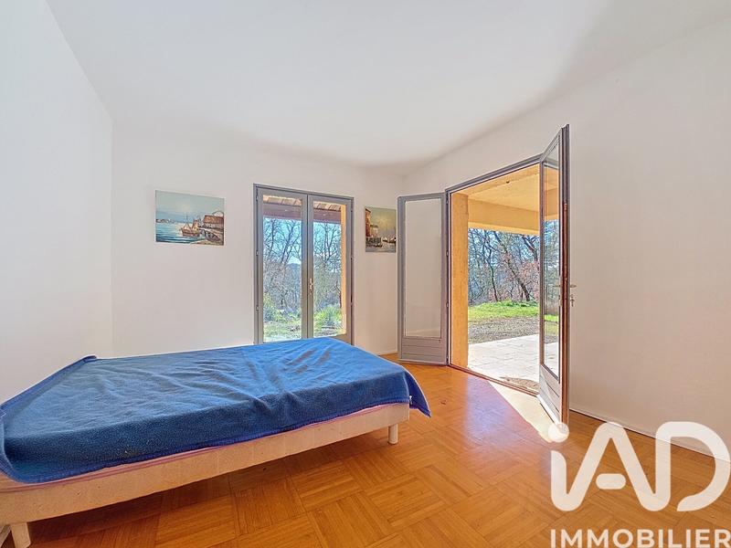 Maison - 158 m² - 6 pièces