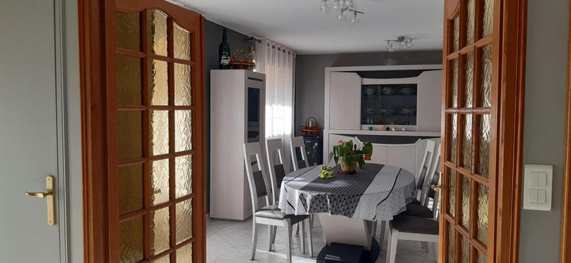 Maison - 141 m² - 6 pièces