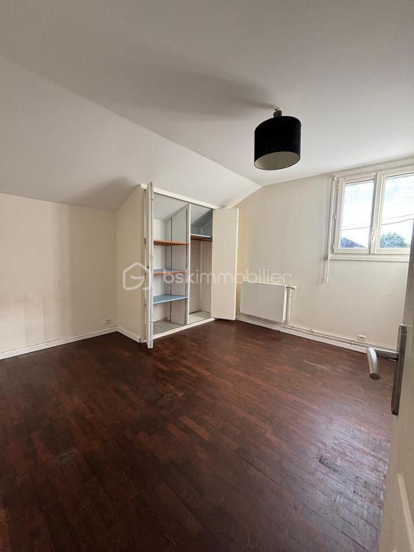 Pavillon - 183 m² - 7 pièces