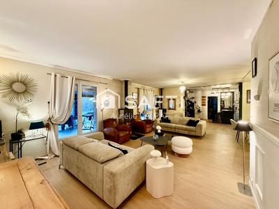 Maison - 144 m² - 4 pièces