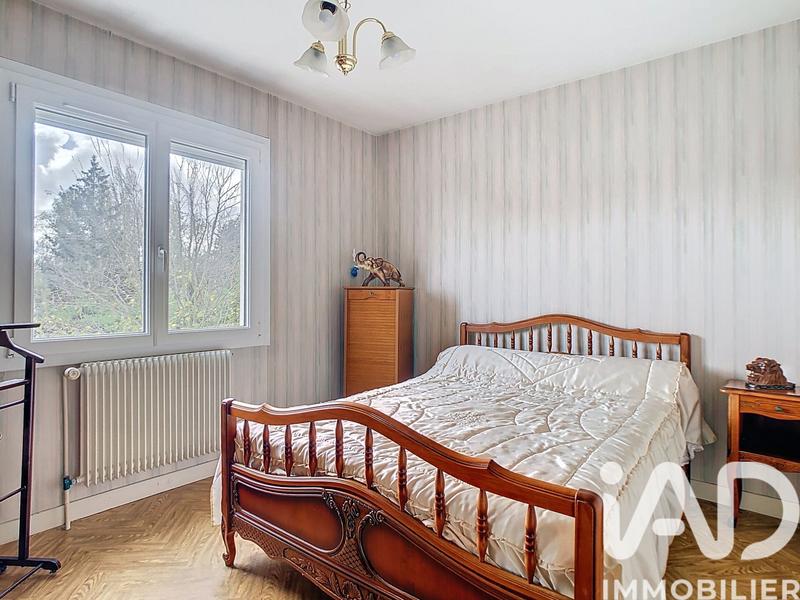 Maison - 98 m² - 5 pièces