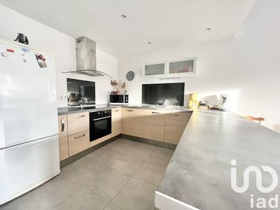 Maison - 80 m² - 5 pièces