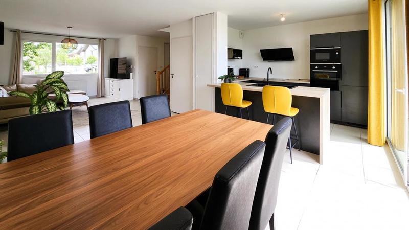 Villa - 93 m² - 4 pièces