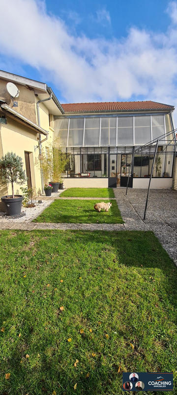Maison - 187 m² - 9 pièces