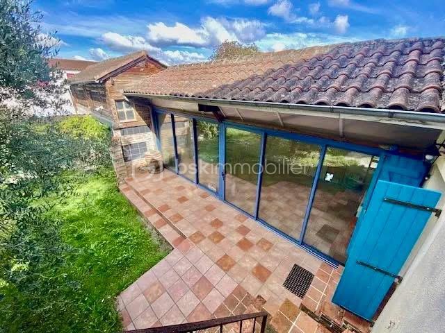 Maison en pierre - 146 m² - 6 pièces