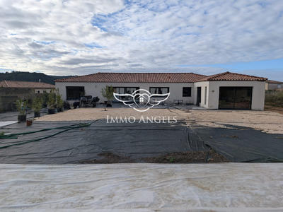 Maison contemporaine - 206 m² - 5 pièces