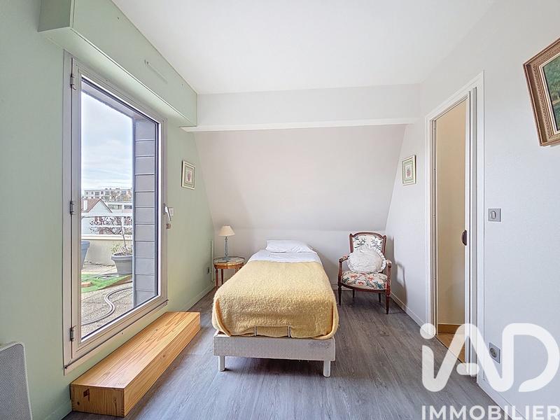 Appartement - 91 m² - 5 pièces