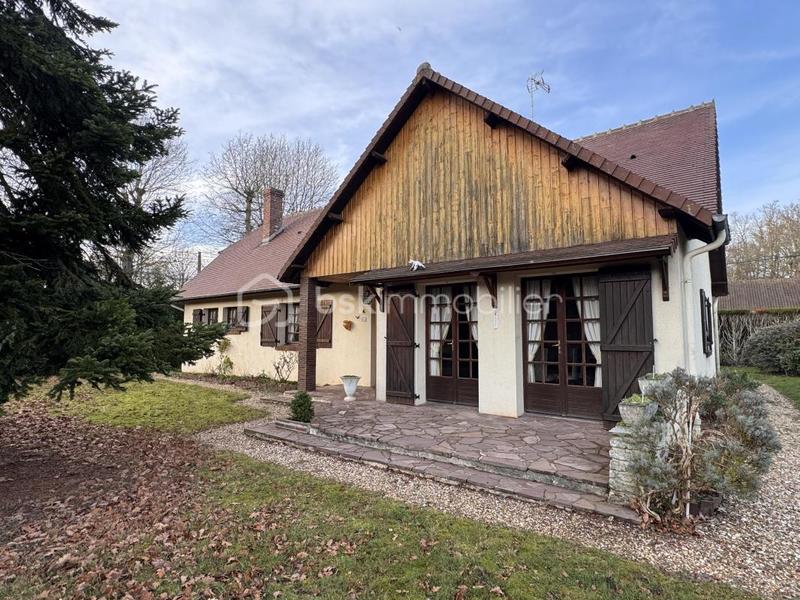 Maison traditionnelle - 140 m² - 5 pièces