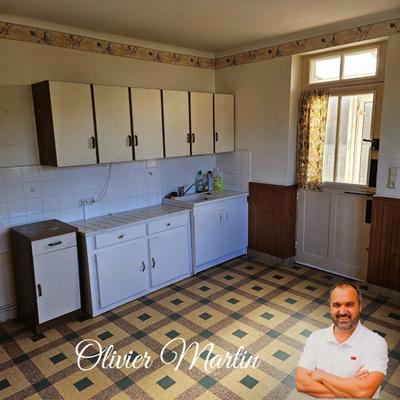 Maison - 110 m² - 6 pièces