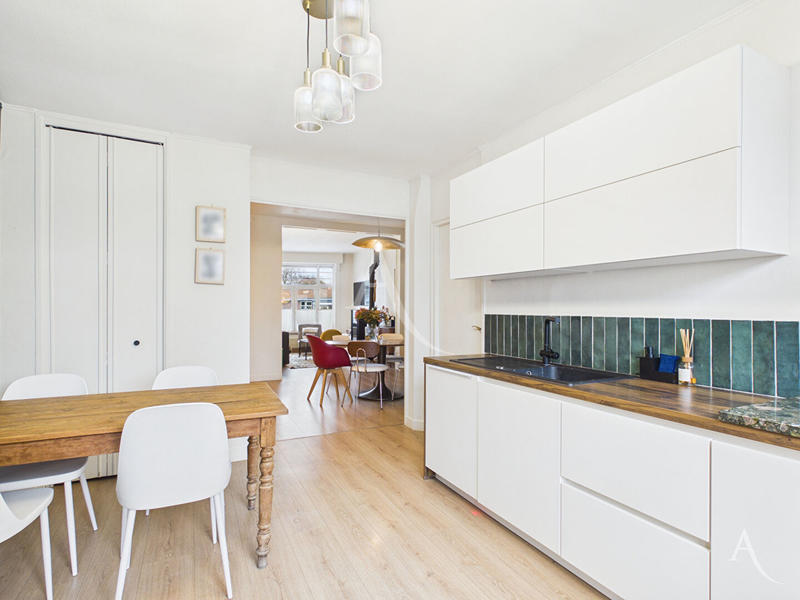 Maison - 95 m² - 4 pièces