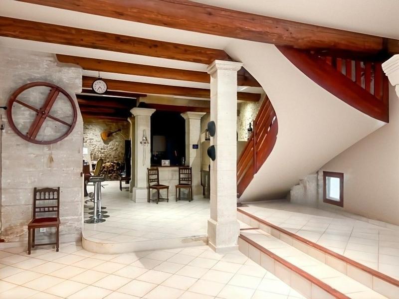 Maison - 224 m² - 6 pièces