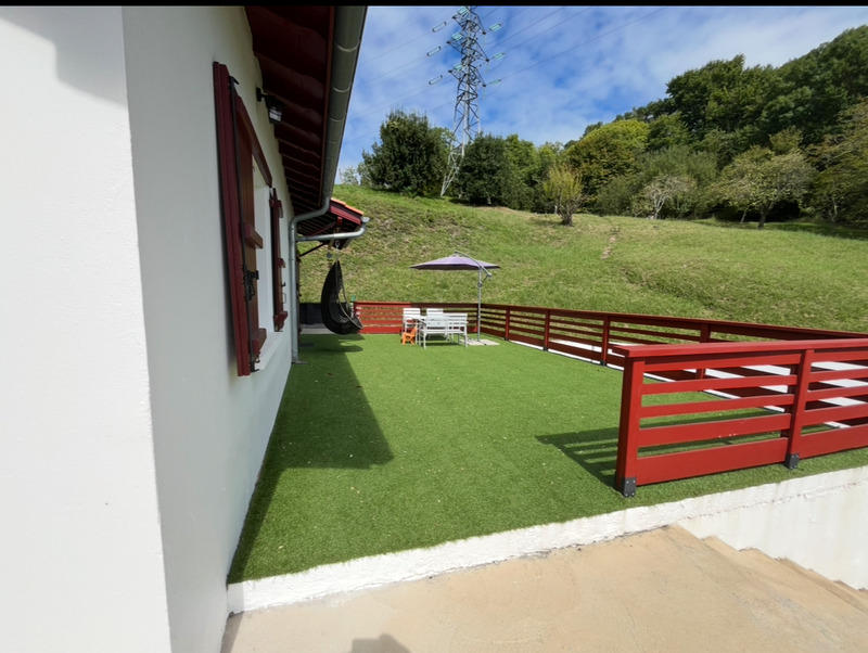 Maison - 180 m² - 6 pièces