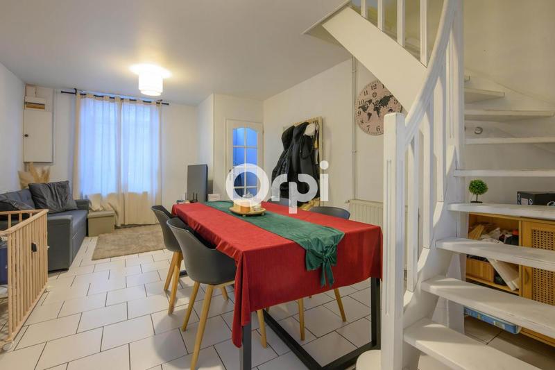 Maison de ville - 71 m² - 4 pièces