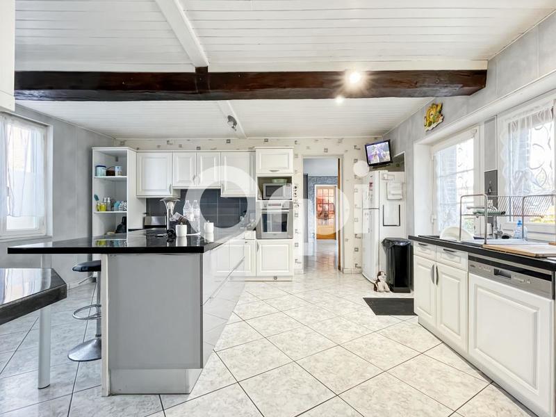 Longère - 229 m² - 7 pièces