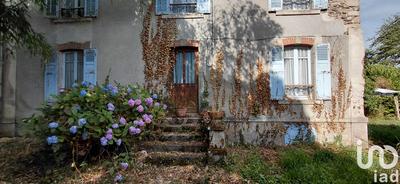 Maison - 333 m² - 15 pièces