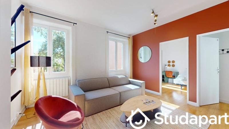 Chambre - 10 m² - 1 pièce