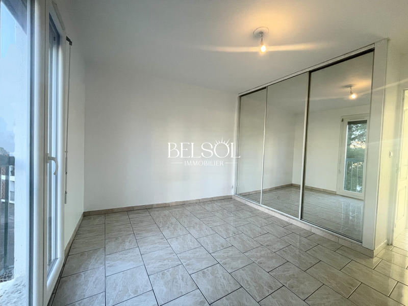 Appartement - 82 m² - 3 pièces