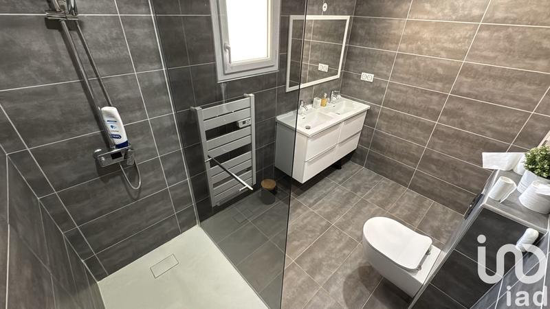 Maison - 137 m² - 6 pièces