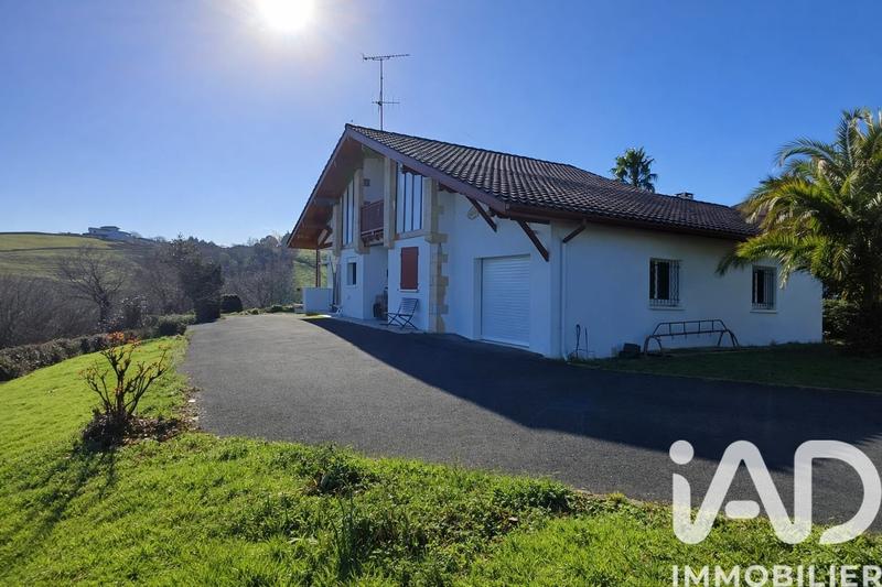 Maison - 113 m² - 4 pièces